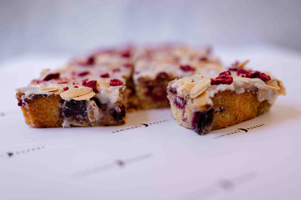 Raspberry Bakewell Traybake [Flourless] [Dairy Free]