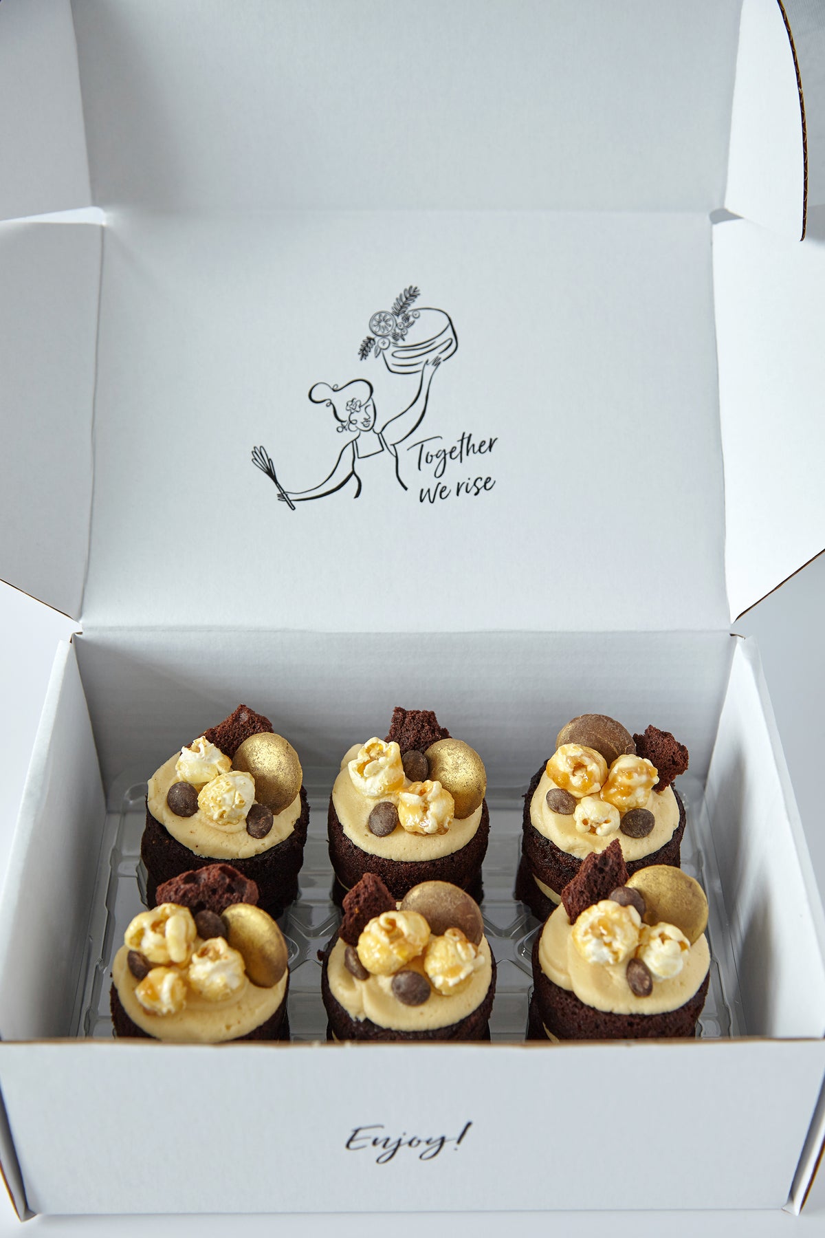 Mini Boxed Cake Mini Cakes – Luminary Bakery